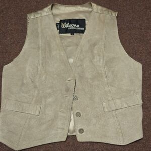 Wilson Suede Leather Vest in Taupe Boy's Size Medium